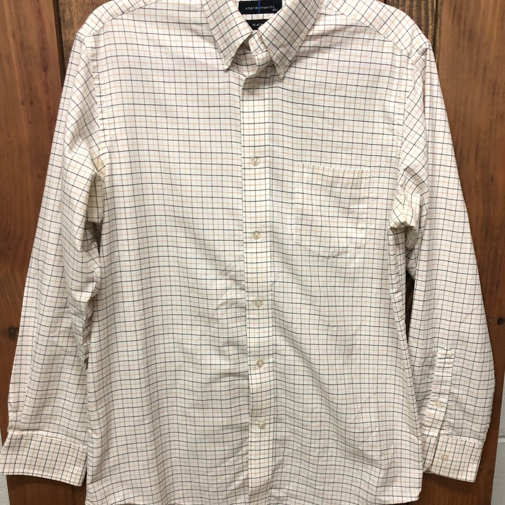 Statements Men’s size medium oxford dress shirt - Picture 4 of 7